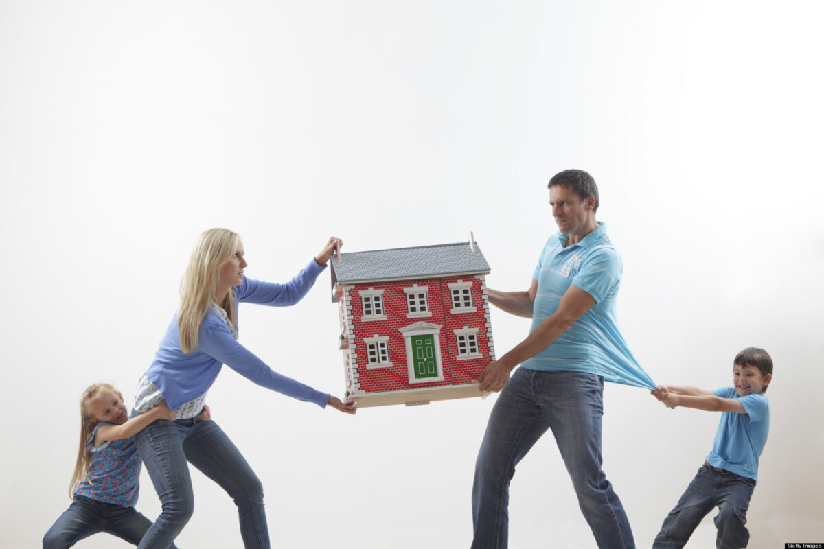 Ипотека при разводе: как делится недвижимость